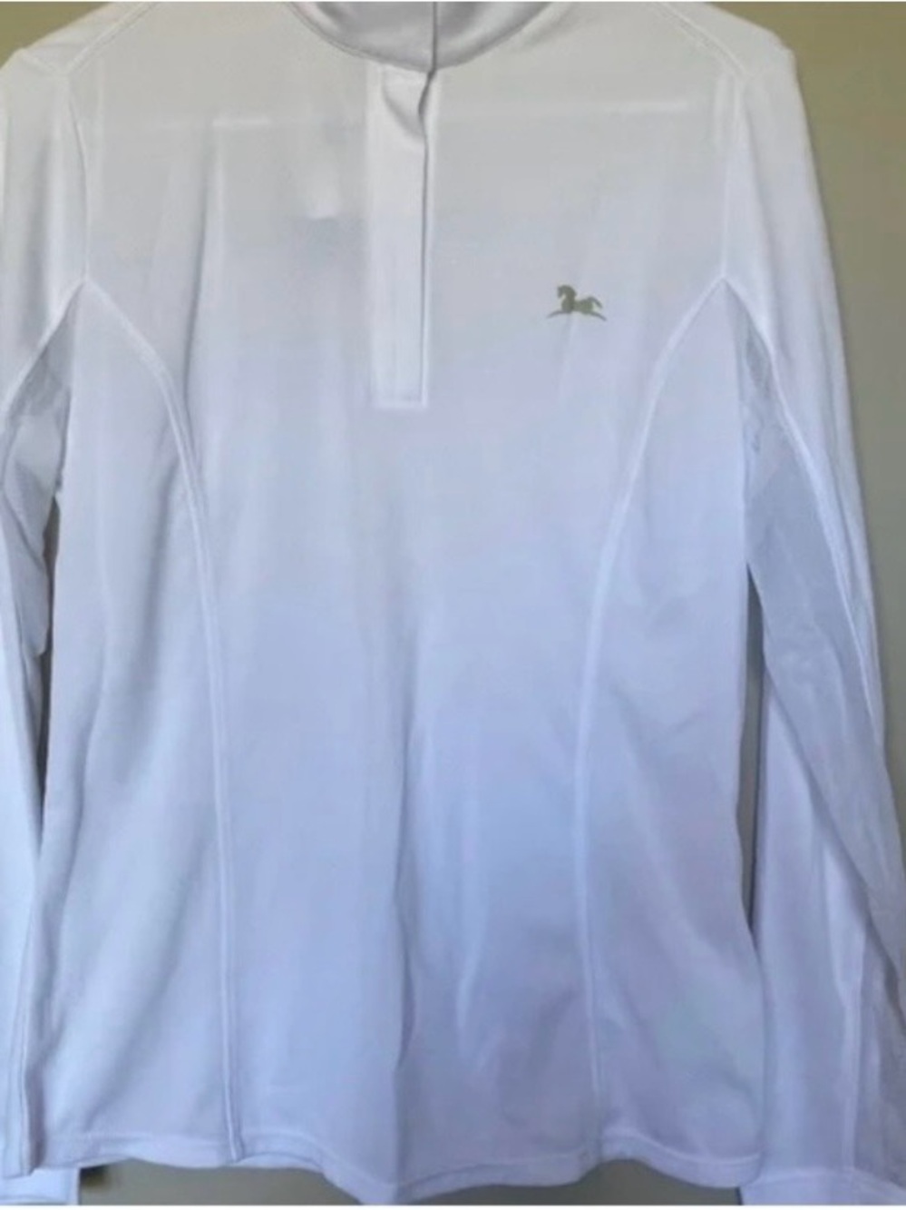 Classic White Top with Navy Horse Logo Tag